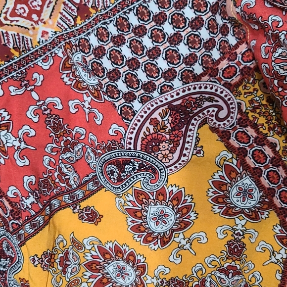 Ultra Flirt Spaghetti Strap Tie Front Top w/Matching Wide Leg Pants. - Picture 6 of 6